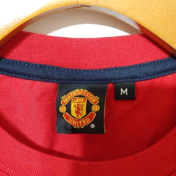 Manchester United Red T- shirt, Size Medium - Picture 3 of 6